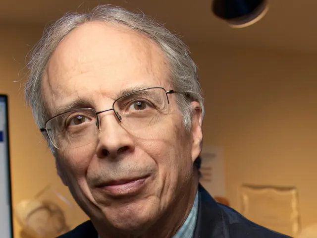Portrait of Dr. Ethan Russo